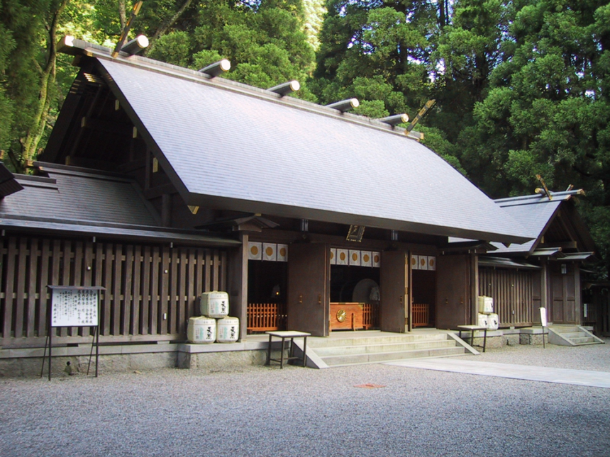 神社外観