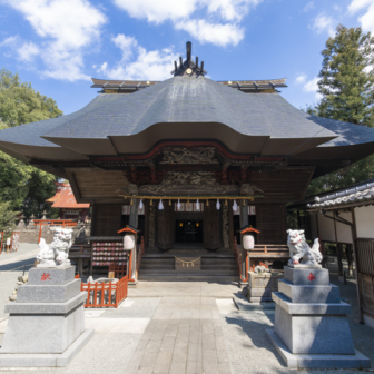 産泰神社外観