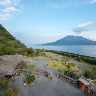 仙巌園　桜島を望む、薩摩の迎賓館