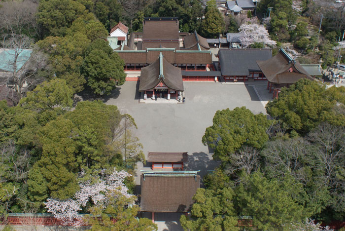 津島神社の境内の航空写真